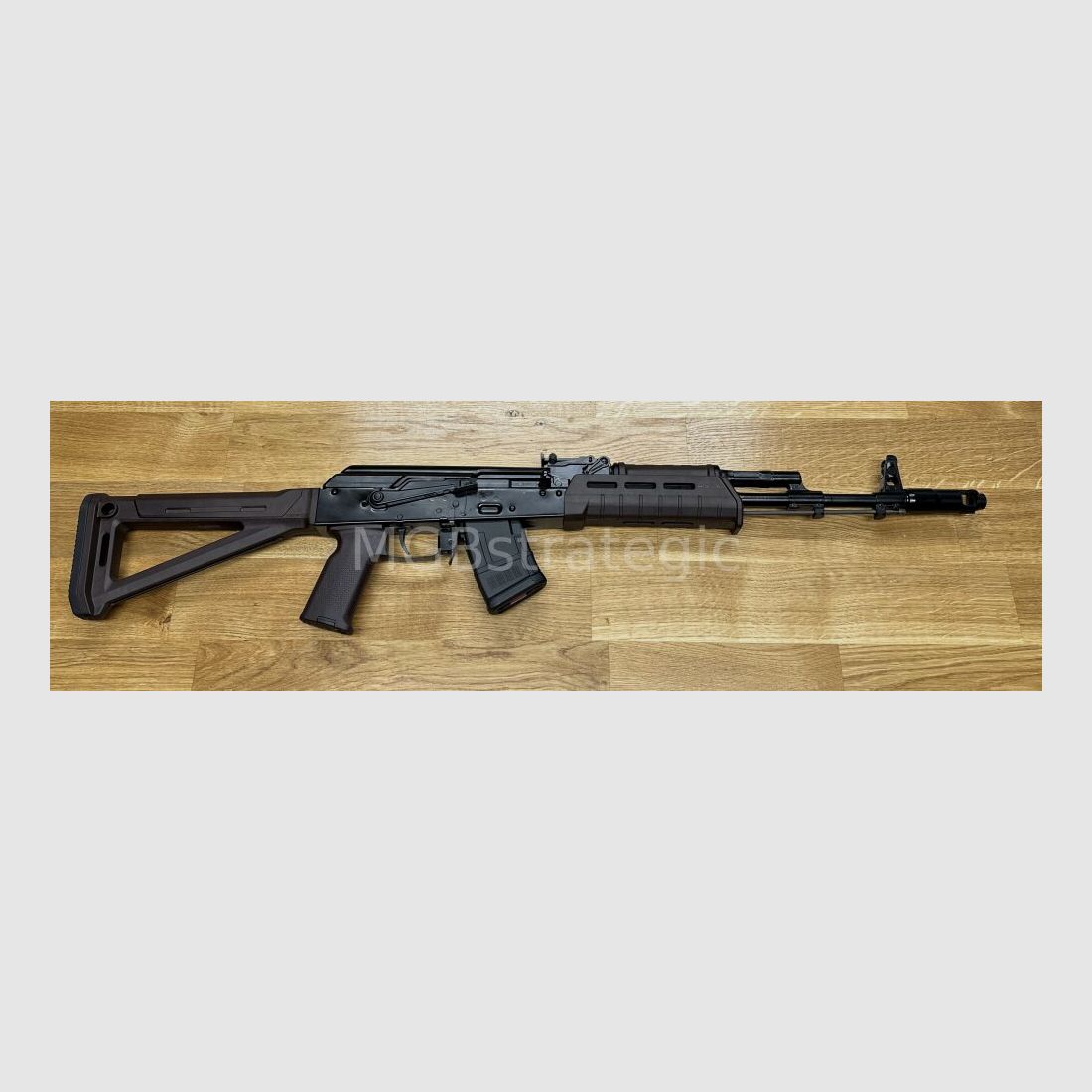Kalashnikov USA KR103 met vaste kolf 7,62x39 / Magpul PLUM Systeem AK47 AKM AK74 civiele versie AK103