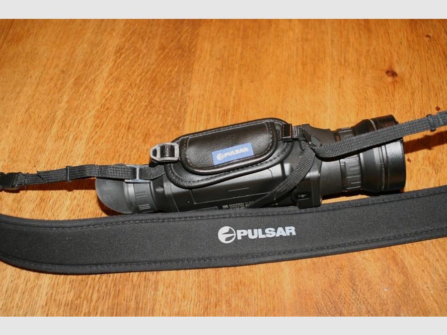 Pulsar Helion 2 XP50 PRO Wärmebildkamera Wärmebildgerät + 2ter Akku gratis + XSPECTER-Kamera-Adapter - versandkostenfrei