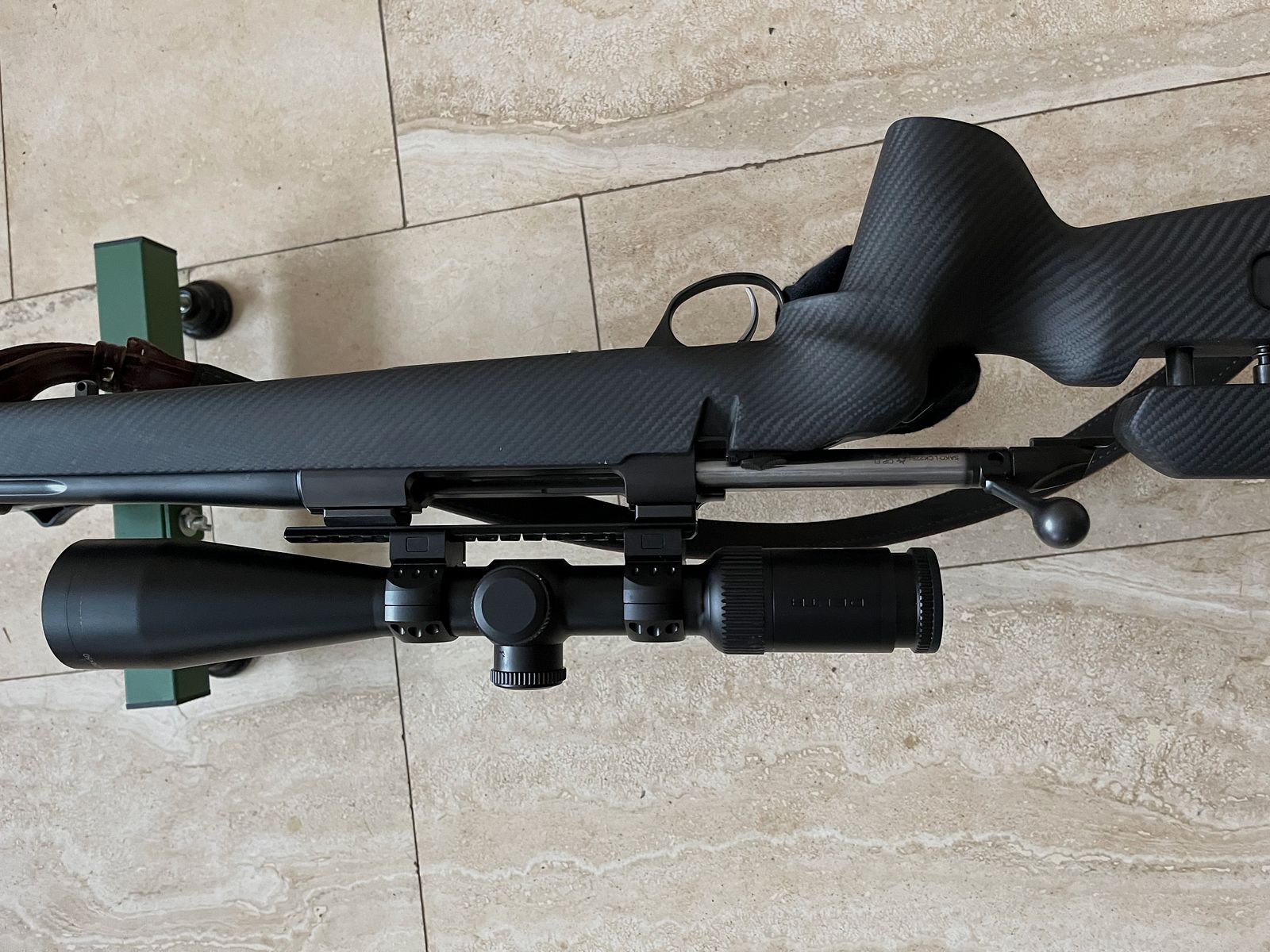 Sako 85 Carbon Wolf Kaliber .300WinMag Repetierbüchse - NEUWERTIG