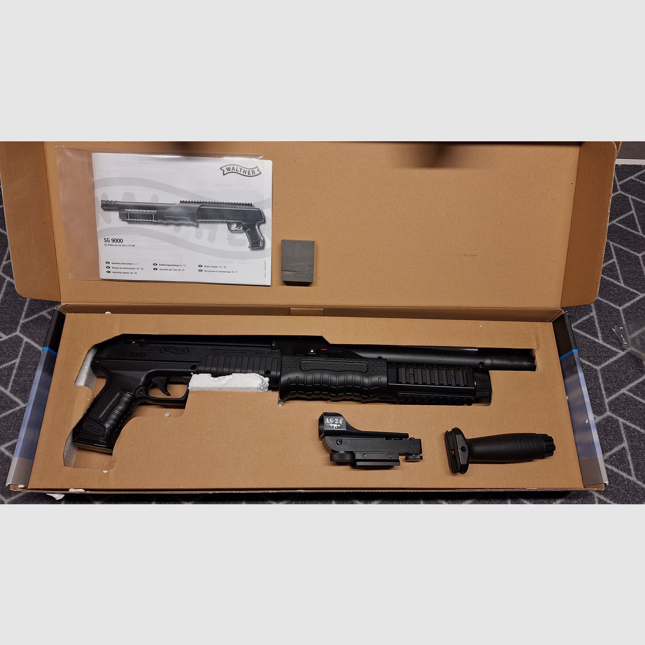 Walther SG9000 4.5mmBB CO2 as good as new!
