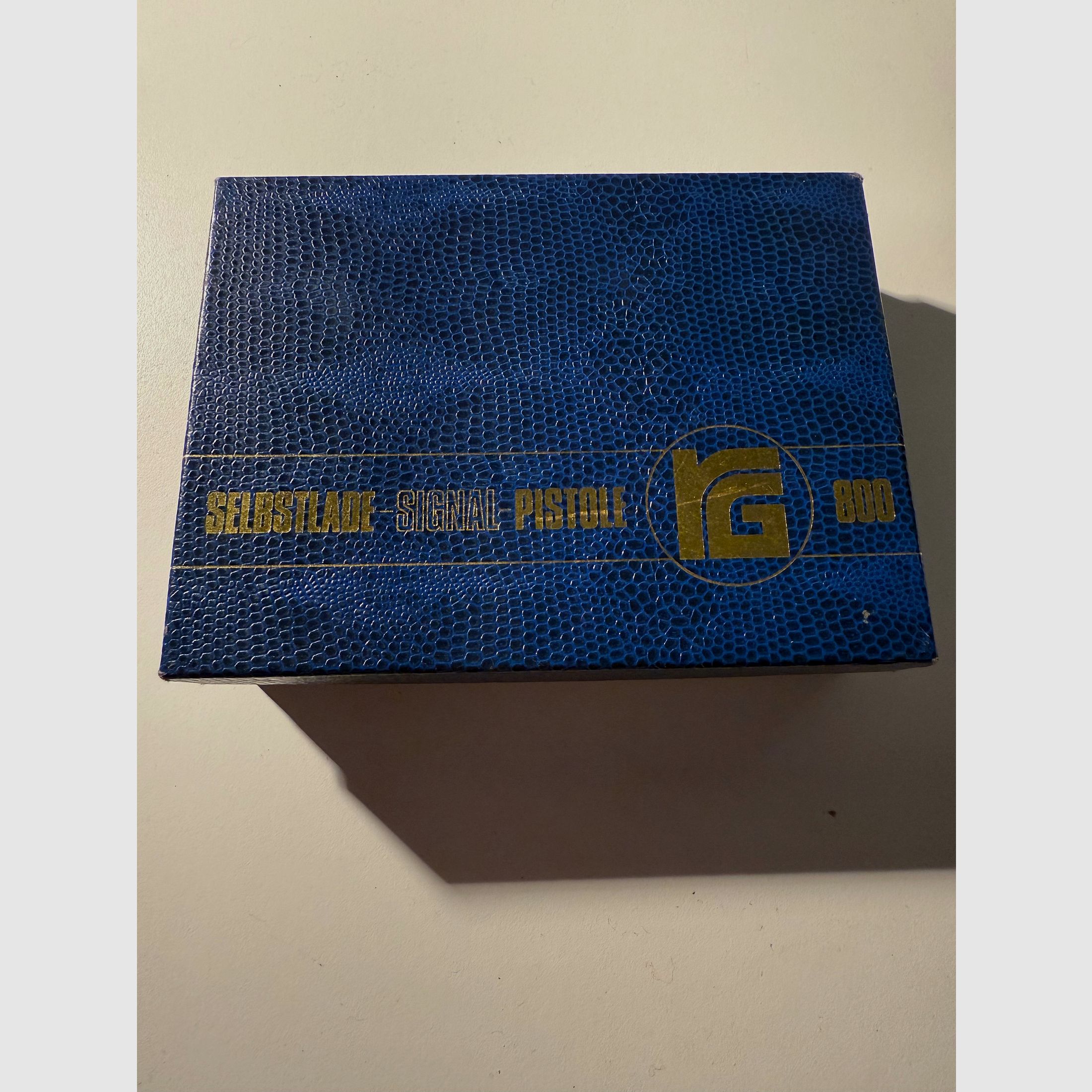 Röhm RG 800 mit zwei Zusatzmagazinen