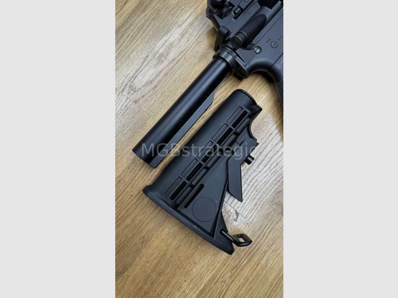 Windham Weaponry - carabine semi-automatique .223Rem R16M4A4T-GER - M4 MPC - canon de 16,75" - vise avant A2 - poignée de transport A4 - frein de bouche A2 - système AR15 AR-15