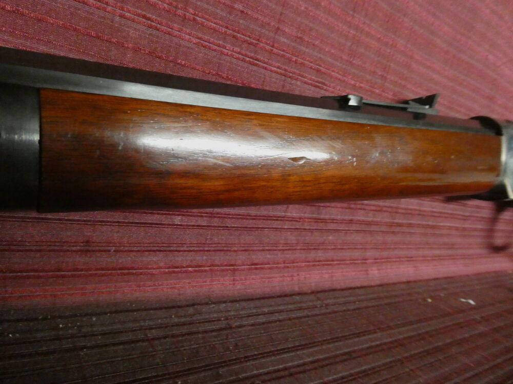 Hege Uberti	 Winchester Rifle Mod. 1873