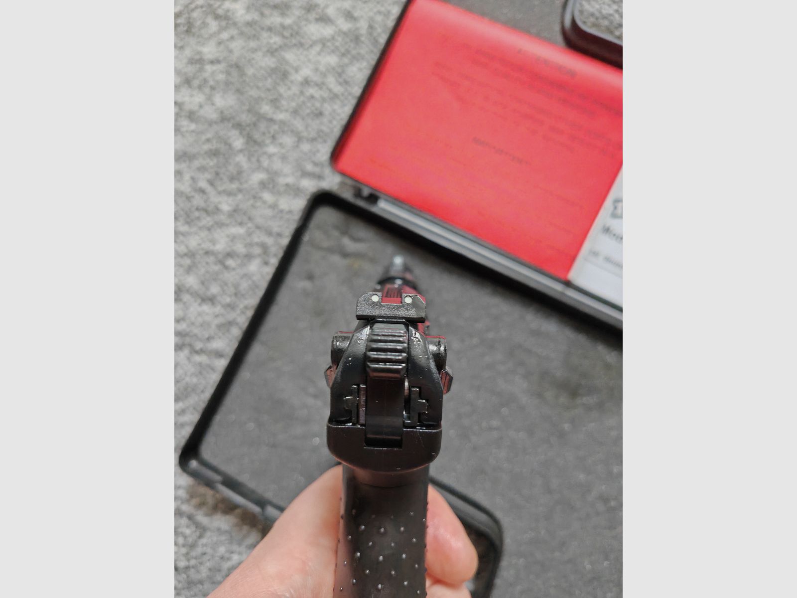Umarex Walther P22 9mm P.A.K. in der ersten Ausführung mit Abzugssicherung und verstellbare Kimme samt Dämmerungsmarken | NEUwertig und selten