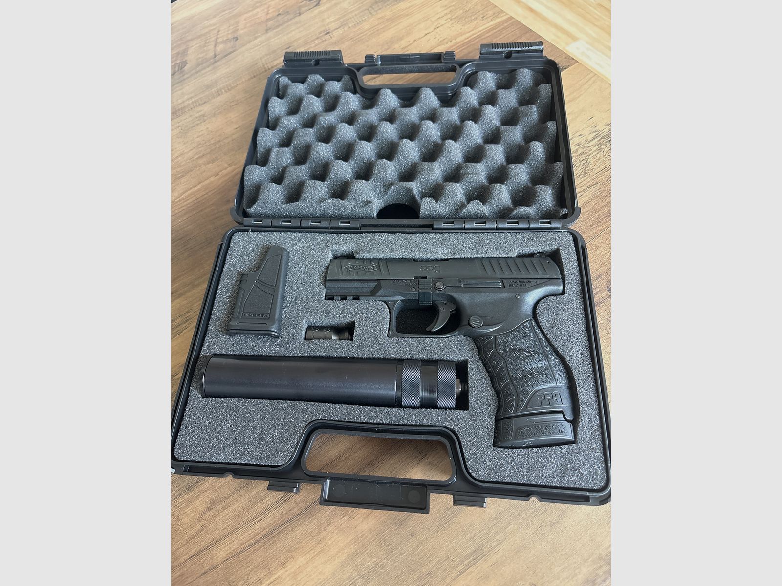 Walther PPQ M2 Navy Kit BLK – 9 mm P.A.K. broń hukowa