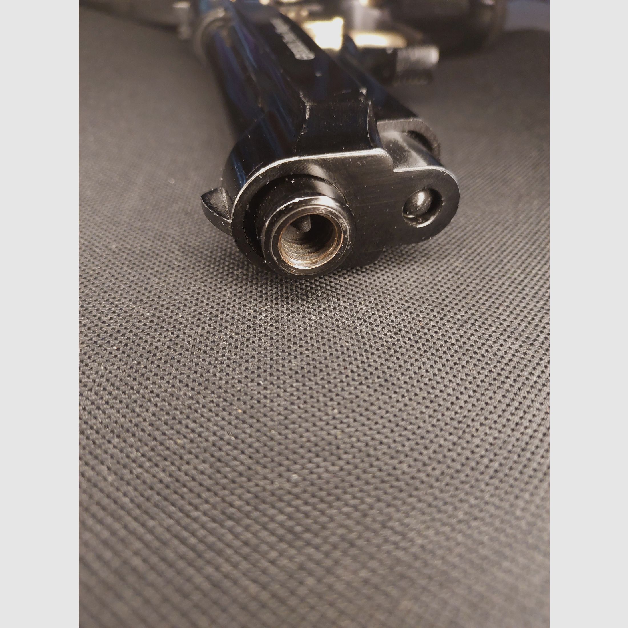 Ekol Firat Magnum Schreckschuss Pistole Schwarz/Gold Kal. 9mm P.A.K. (PTB 1112)