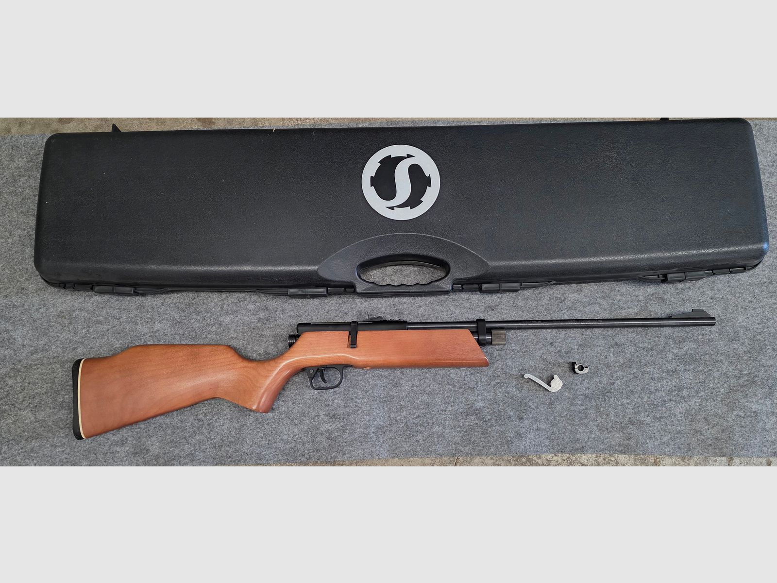 Rifle de CO2 Crosman Mod. 262 en calibre 4,5 mm Diabolo