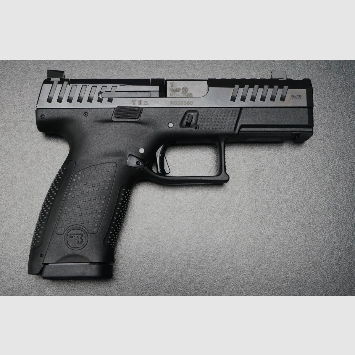 CZ P-10 C OR Ported, Bild 1 von 6