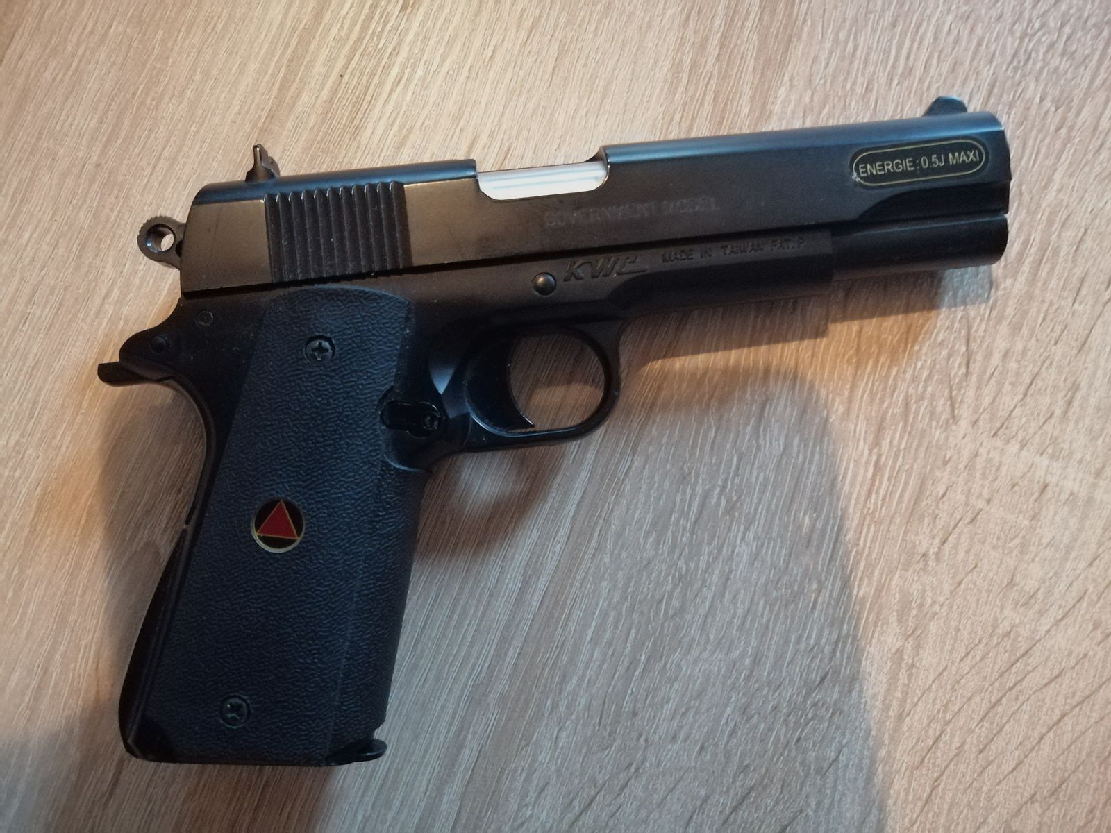 Delta Elite Airsoft Colt