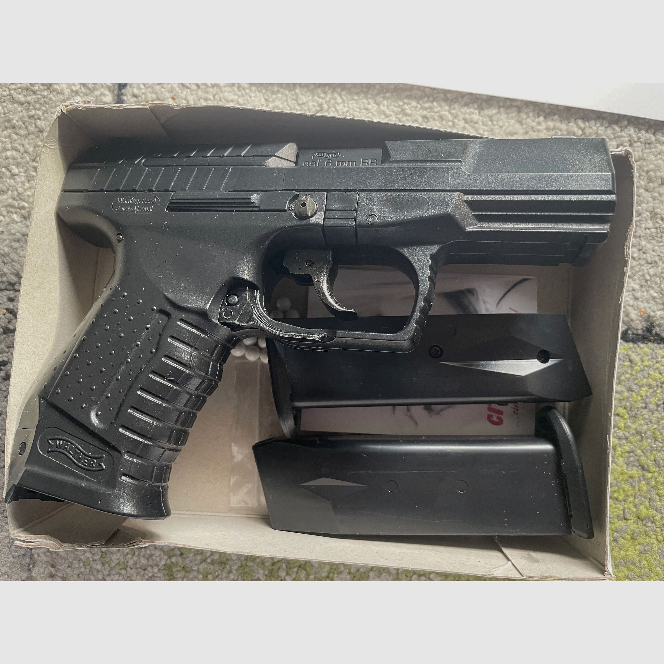 Walther P99 with 2 mags