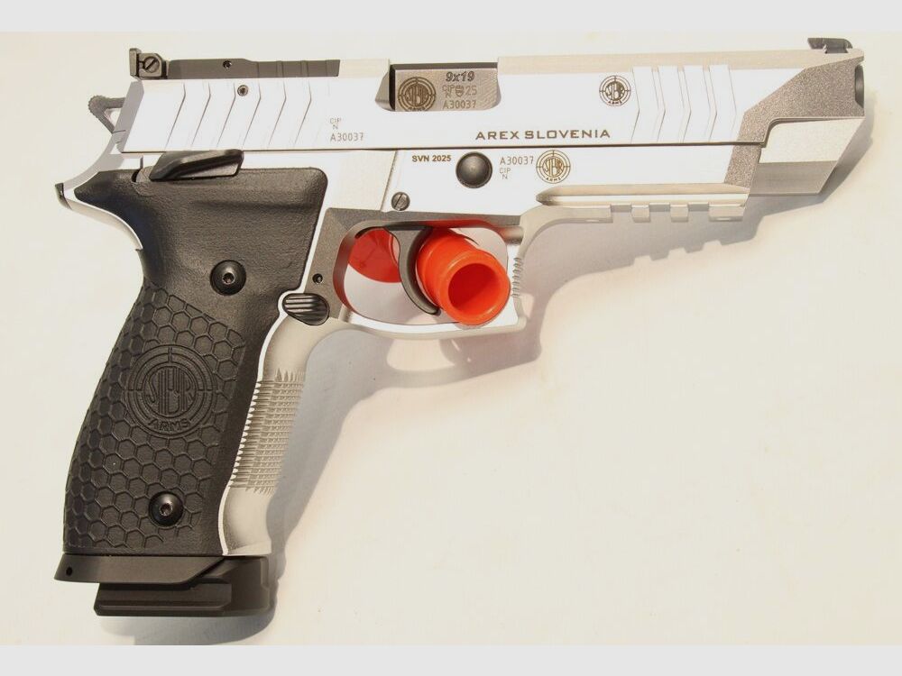 Steyr ATC, image 2 of 2