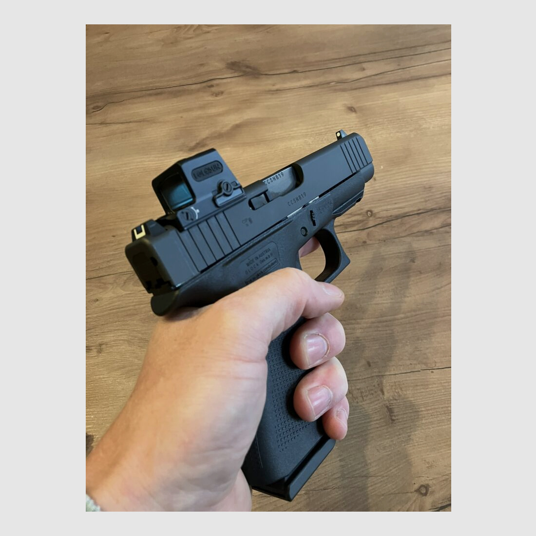 Glock 48 MOS inkl. Holosun Rotpunkt	 9mmLuger