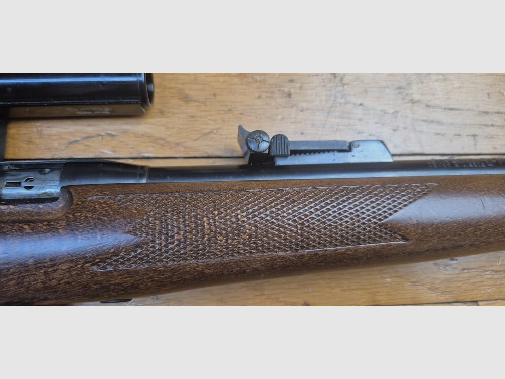Mooie Geweer RAF Model 64 – Kal. .22LR – Semi-automatisch geweer – 10 schots magazijn – Bushnell 3x-7 Custom .22 richtkijker "Made in Japan" – 100% staal – Nieuwe loop – Uitstekende staat – TBE+/TBE++, afbeelding 10 van 36