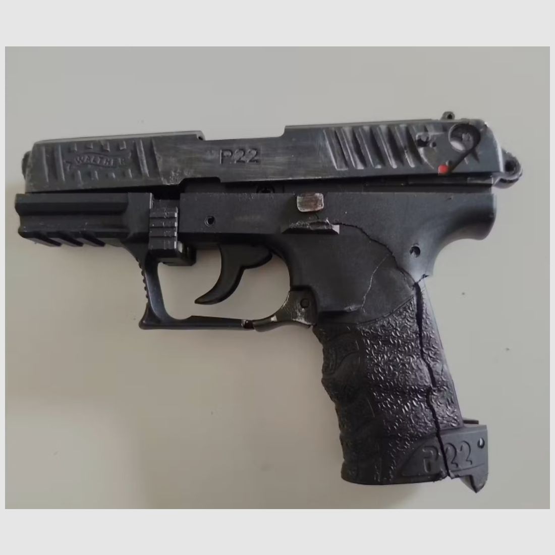 Walther P22 blank gun defective