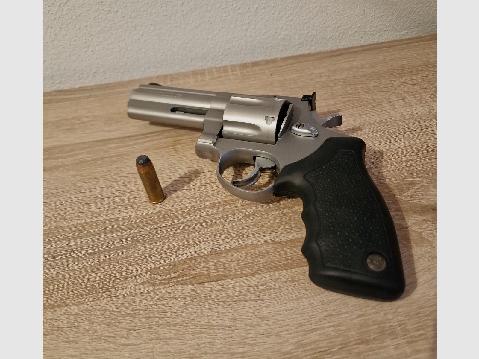 Revolver Taurus Modell 44 