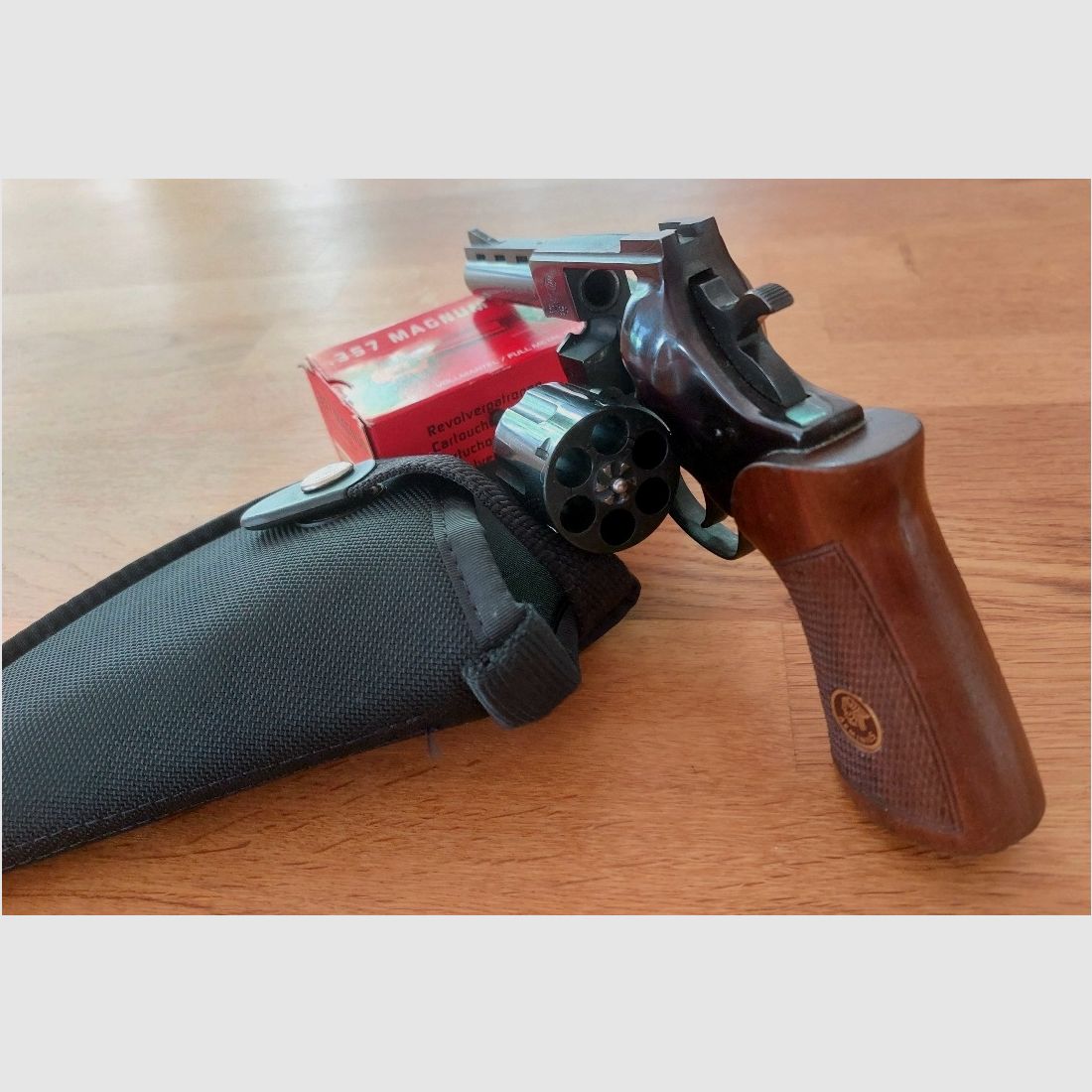 Revolver Weihrauch Arminius HW357 - Schrankwaffe