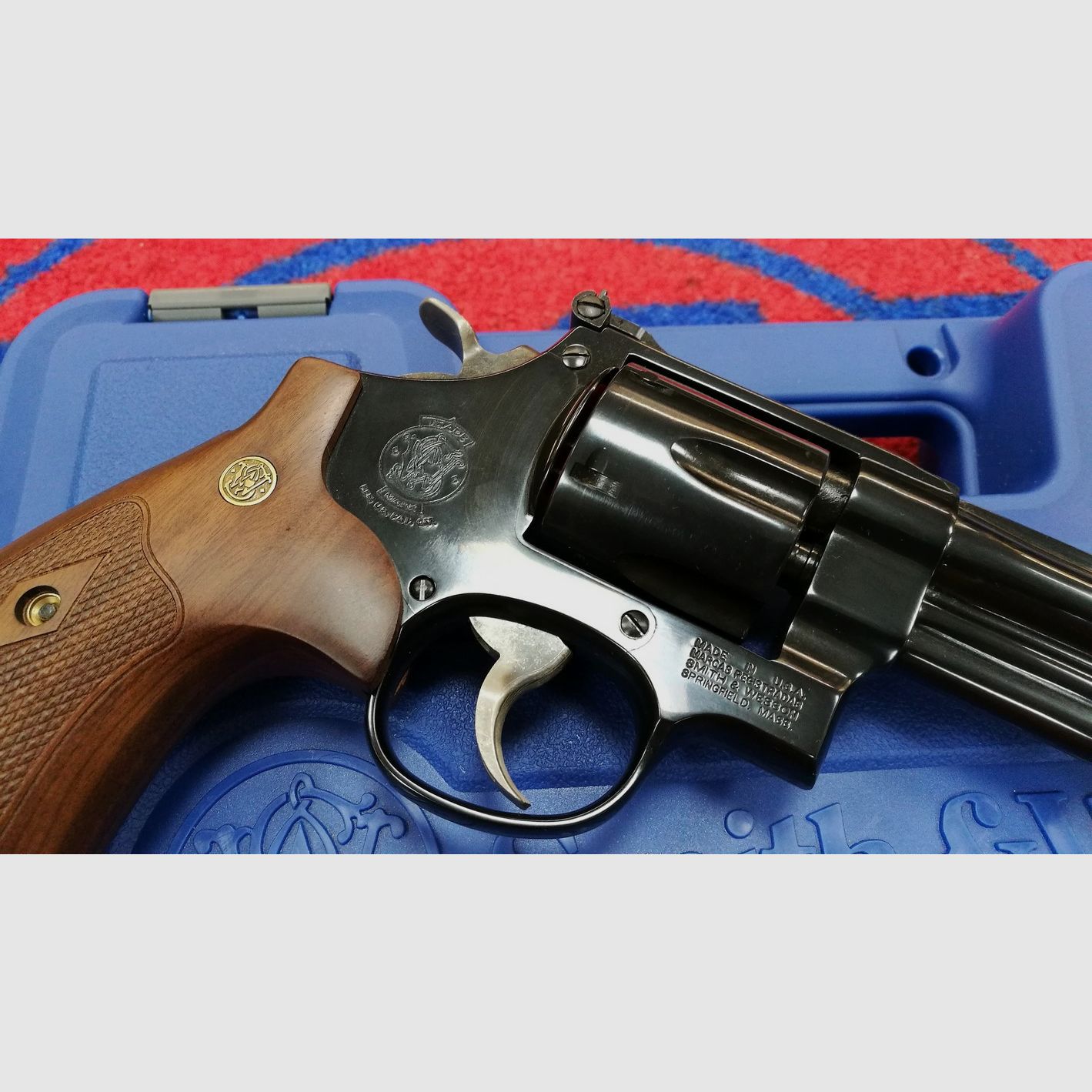 Smith & Wesson 27, image 5 of 10