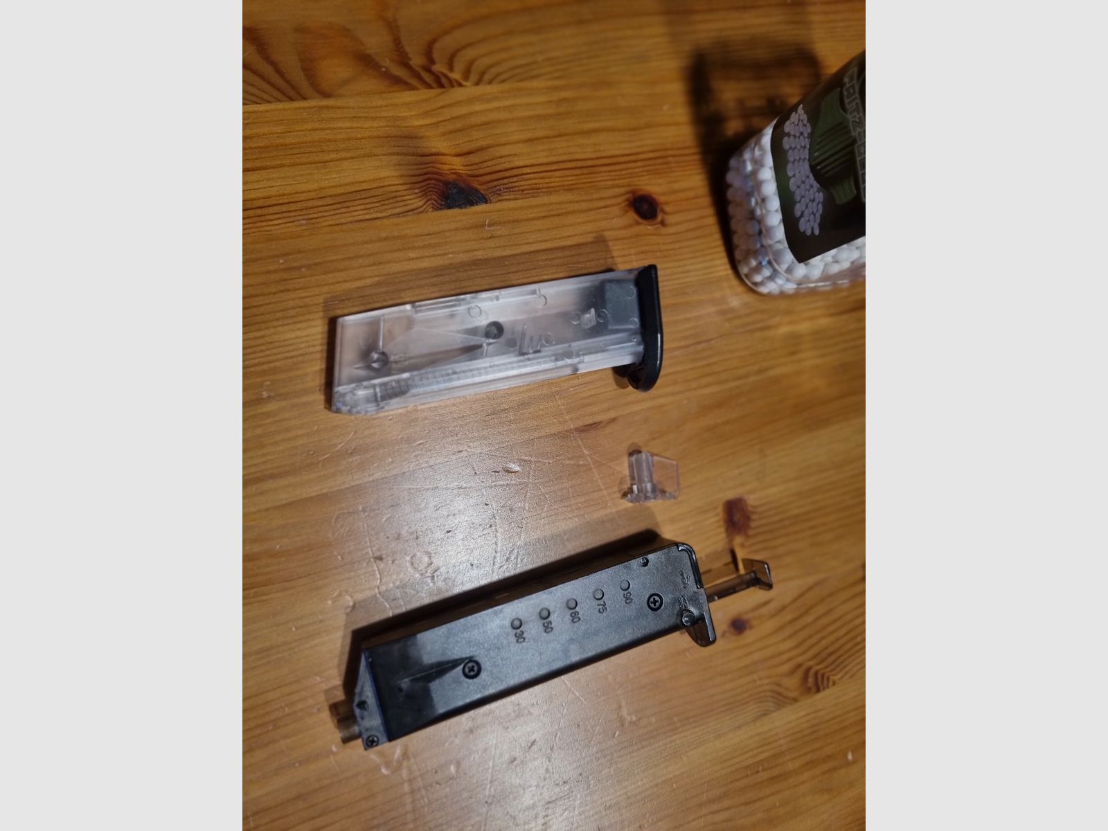 Airsoft Walther PPQ + Pumpgun M500 defective