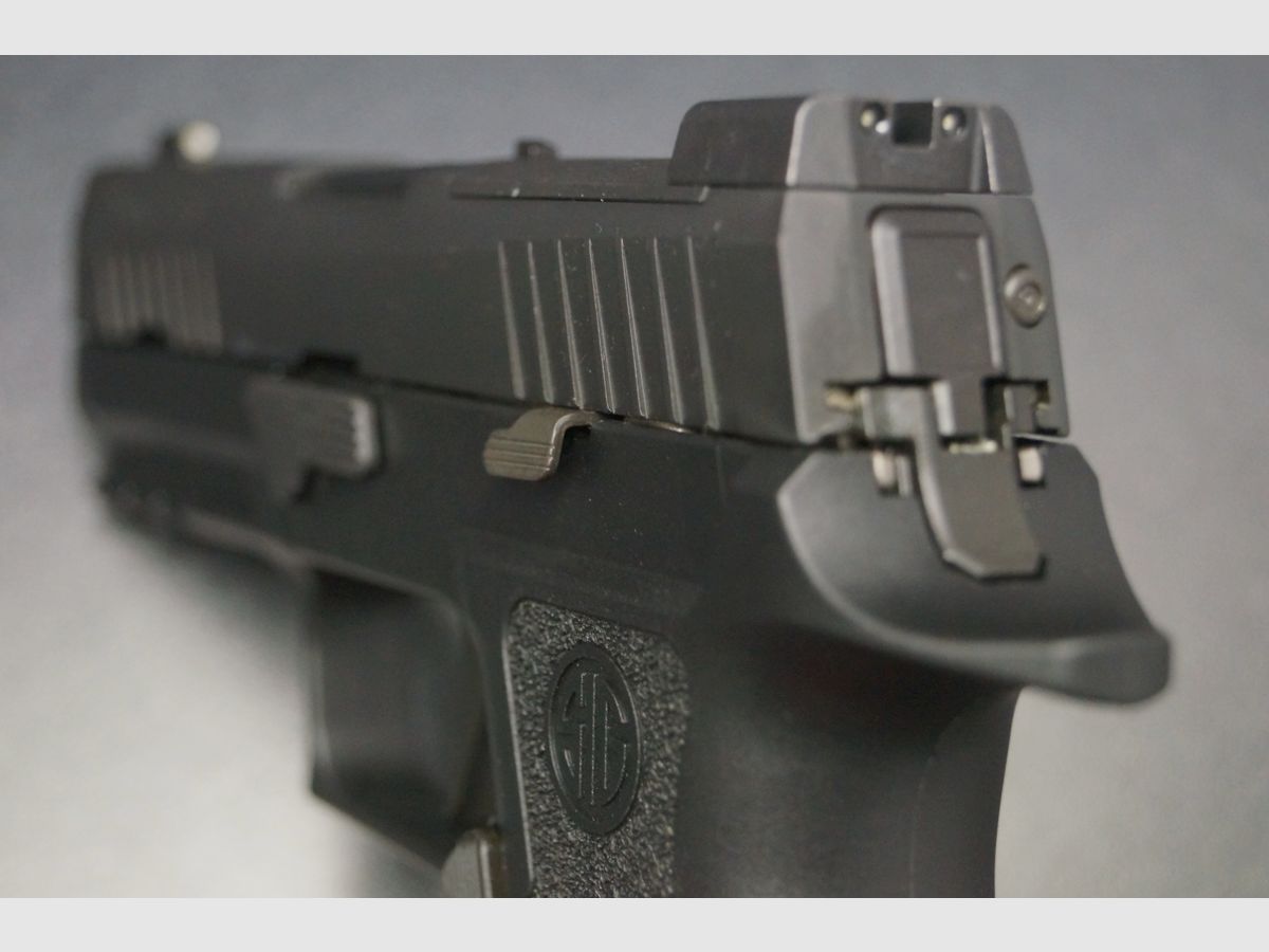 Sig Sauer P320 Carry X-Series 9mm, zdjęcie 6 z 7