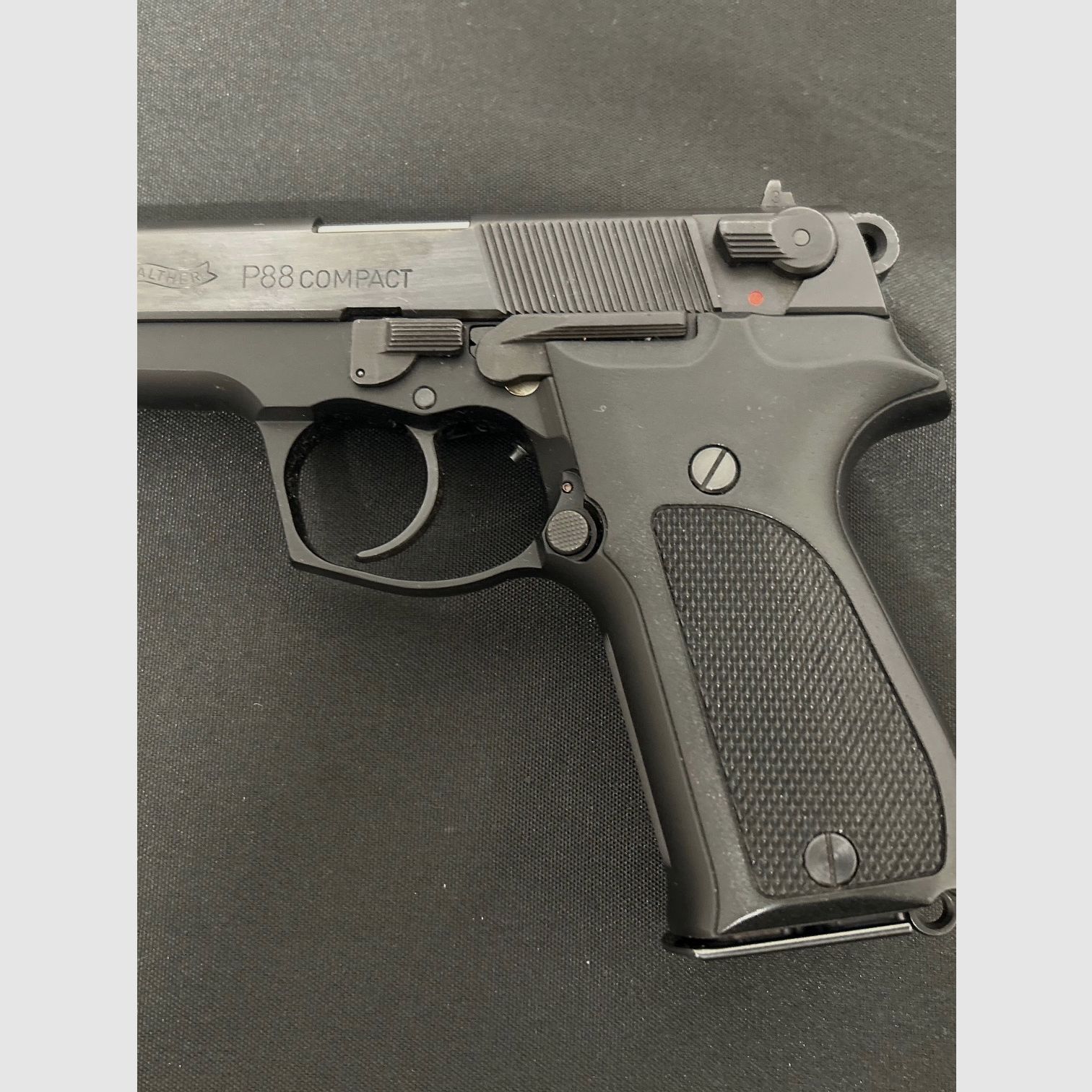 Walther P88 Compact 9x19  9mm Luger halbautomatische Pistole Sammlerstück  neuwertig