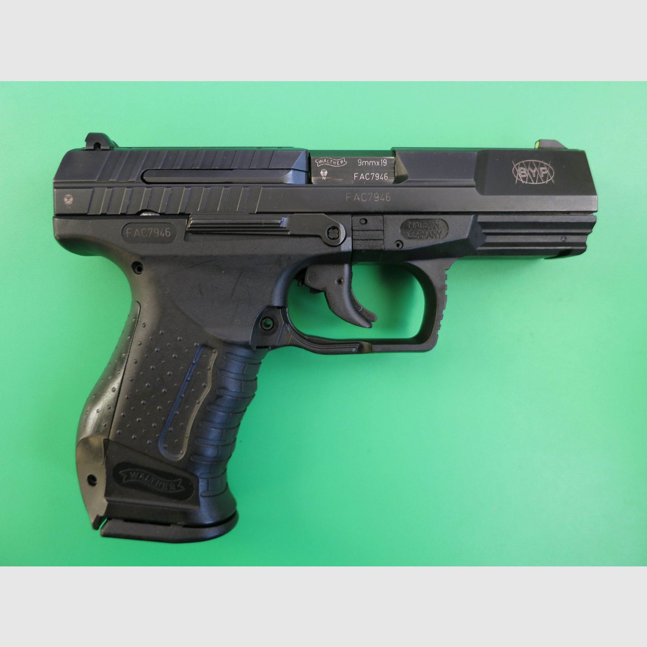 „Polizeipistole“ Walther P99, 9 mm Luger, Komplett-Set Bayern Polizei BYP, James Bond       #26