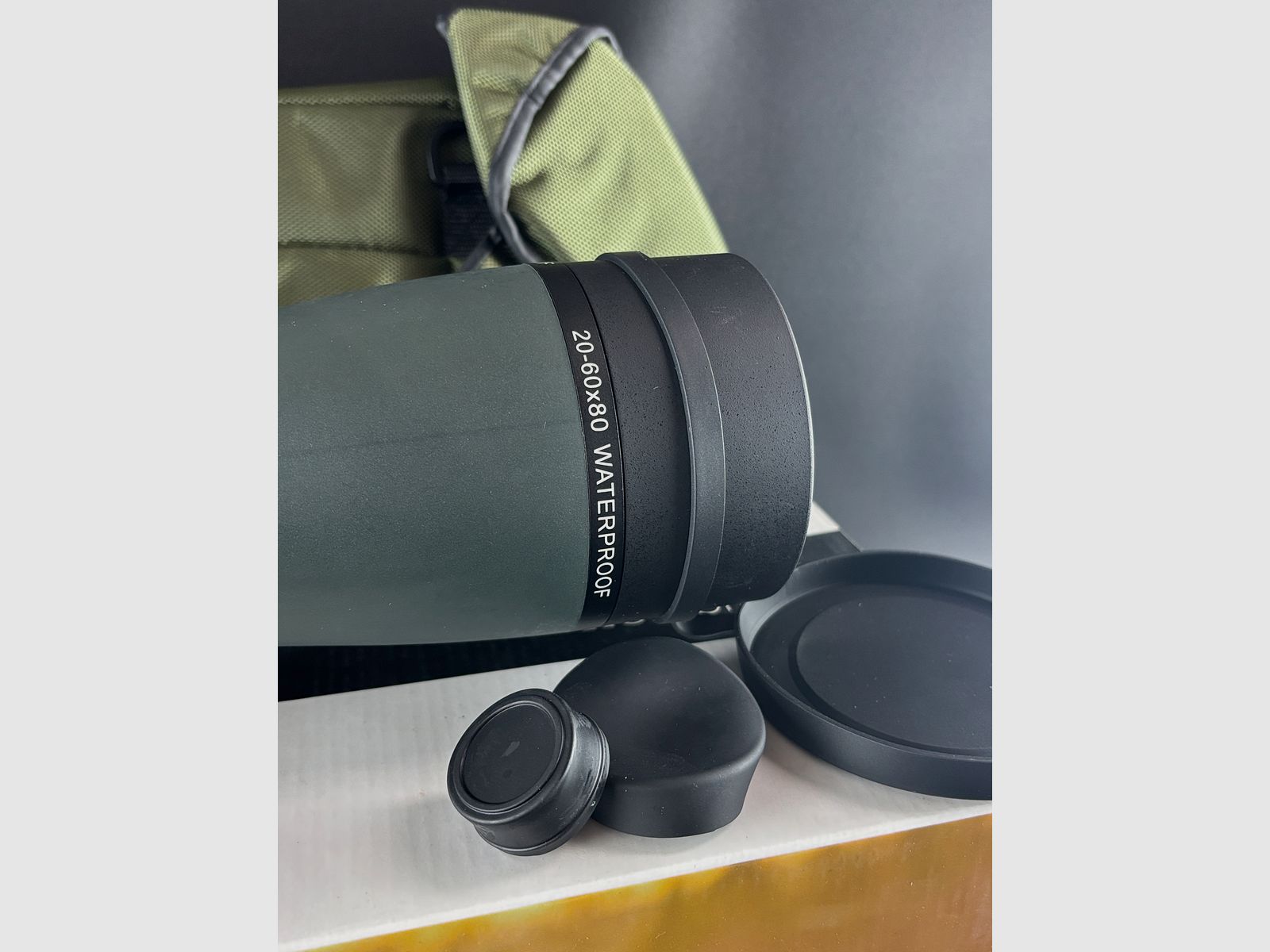 Exhibitor FOCUS Outlook 20-60x80 WP Spotting Scope with Bag 113567-1
