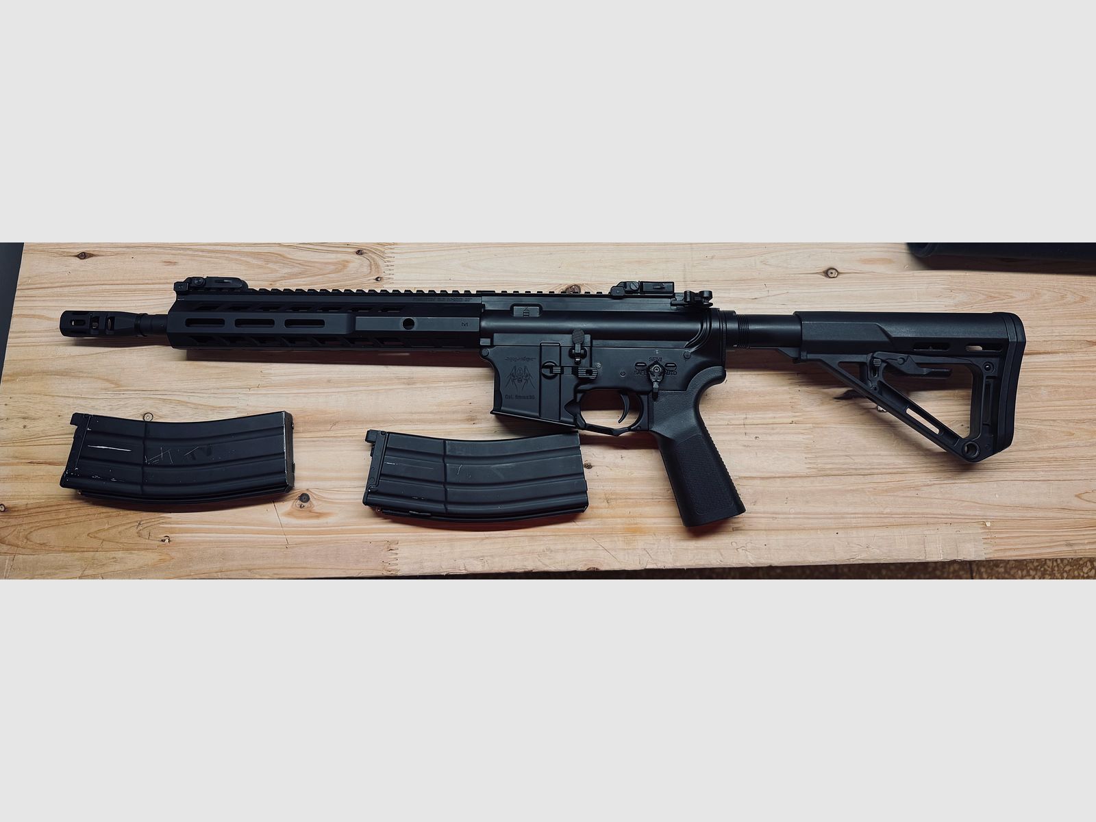APS M4 X2 Xtreme Rifle Vollmetall GBox CO2BB 6mm BB schwarz
