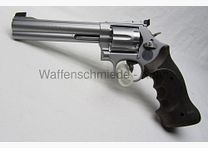 Smith & Wesson 686 Target Champion
