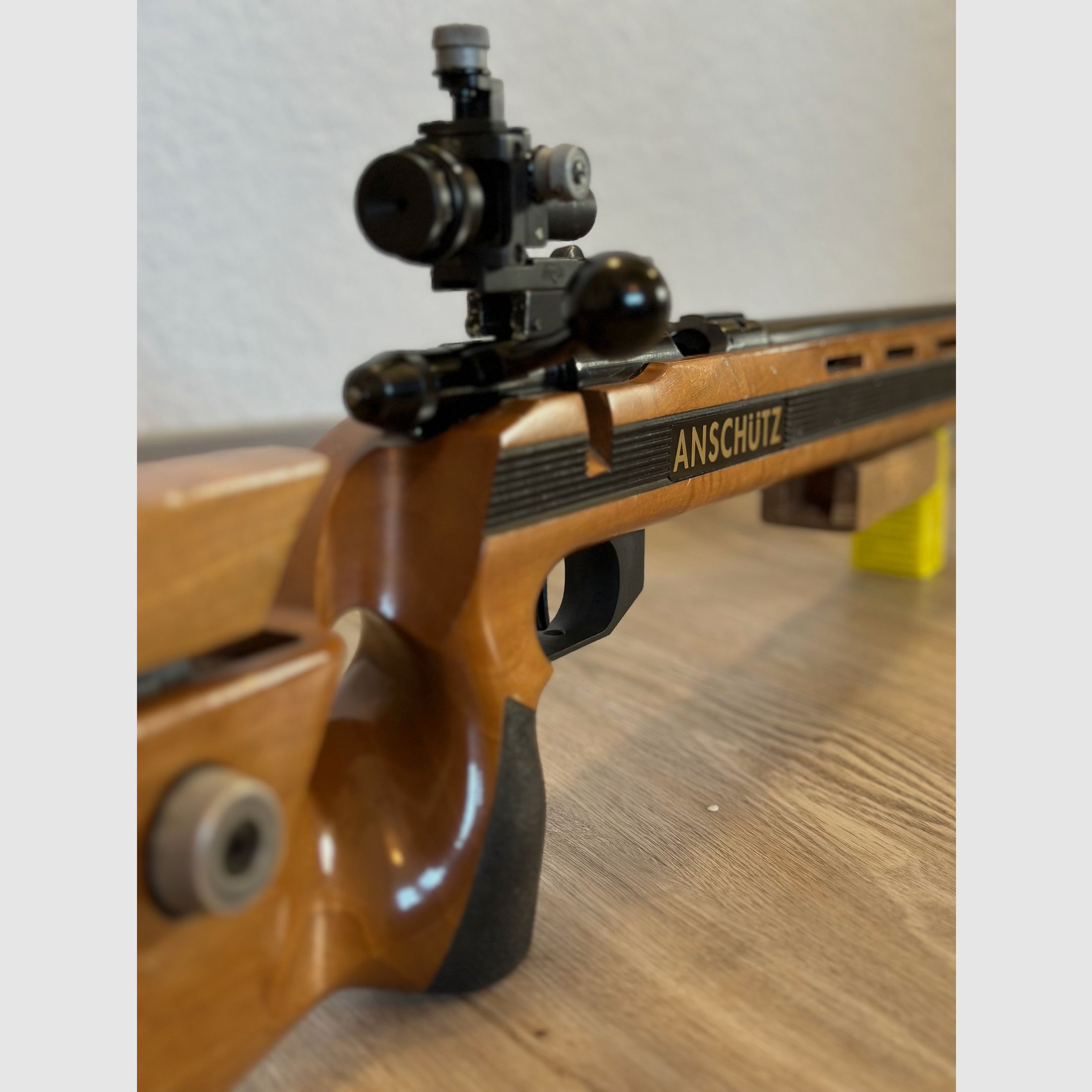 Karabin Anschütz Match 1807 KK – Kompletny zestaw w doskonałym stanie