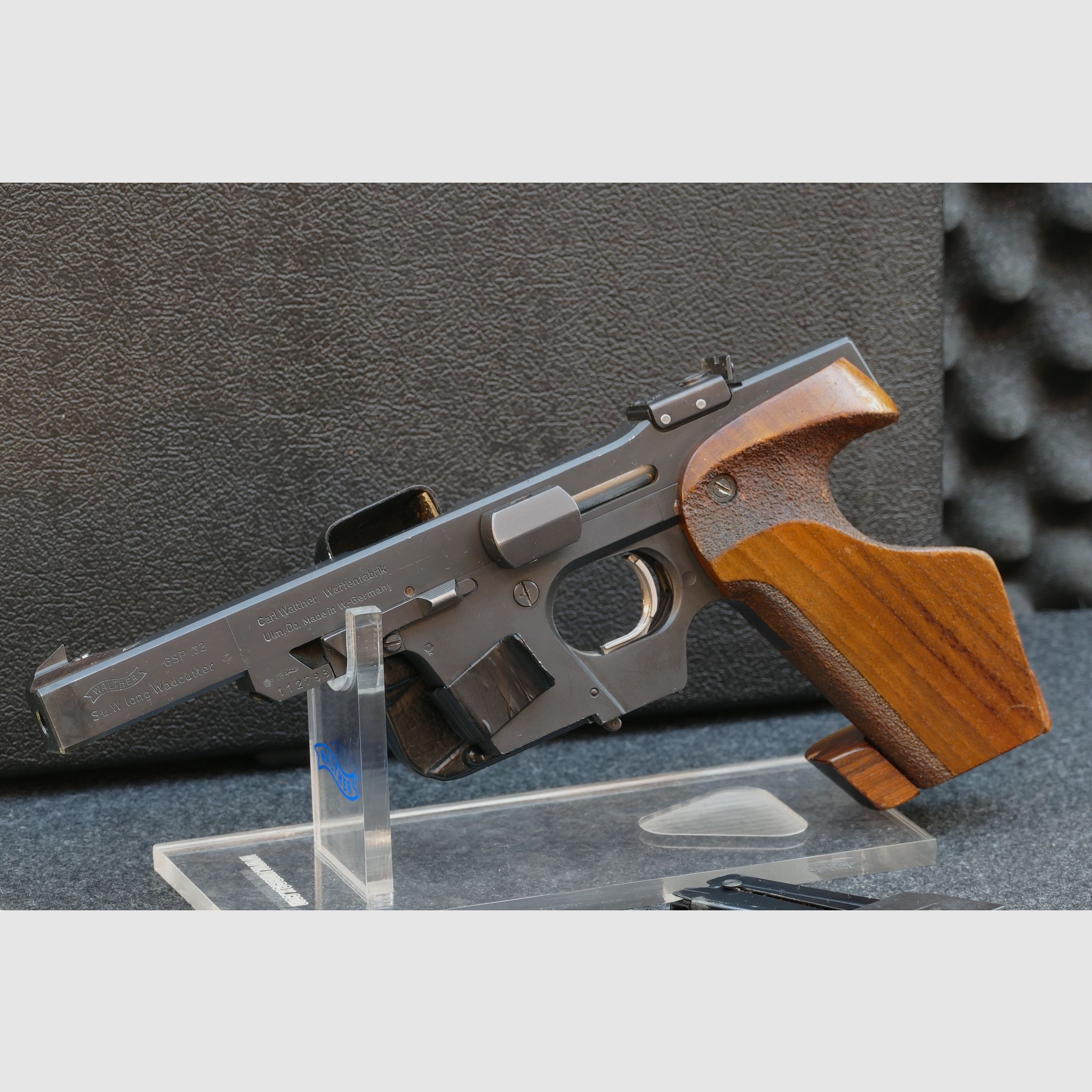 Walther GSP – ( .32 S&W Long / calibre intercambiable .22 LR ), set completo, maletín, sistema intercambiable - servicio realizado
