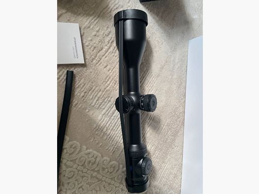Zeiss Victory V8 2.8-20x56
