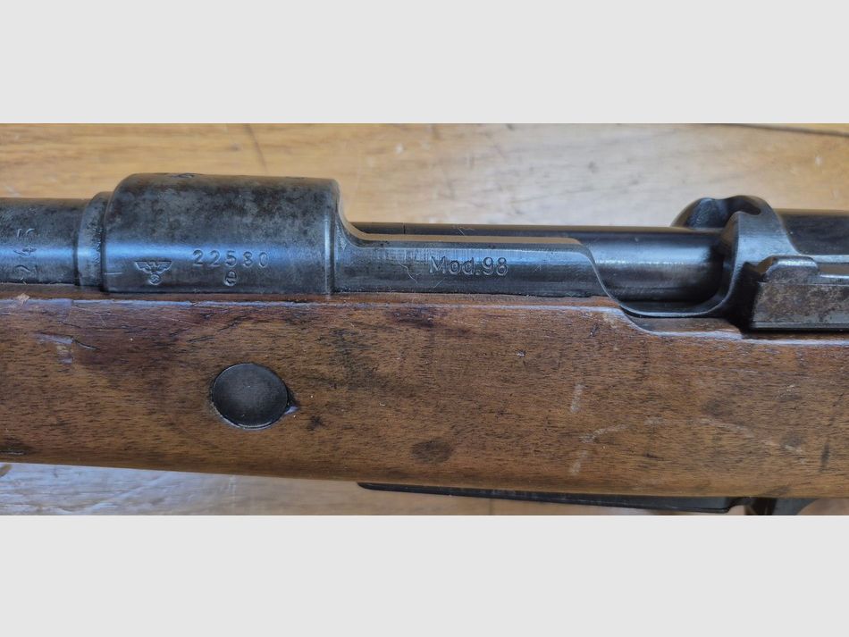 Schöne K98 Büchse – Dritte Reich – Code BYF 43 – Herstellung Mauser Oberndorf von 1943 – Monomatrikulation – Hervorragender mechanischer Zustand – Reparierter Schaft – Schöner Lauf – Sehr schöne Züge – Schöne Waffe 100% Periode – TBE, Bild 29 von 34
