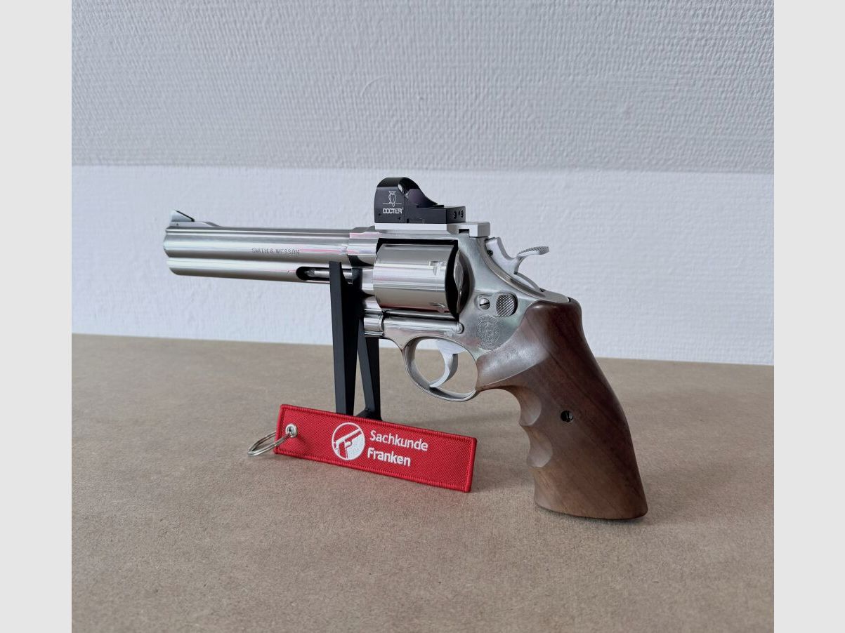 Smith & Wesson 629-4 Euro Magnum