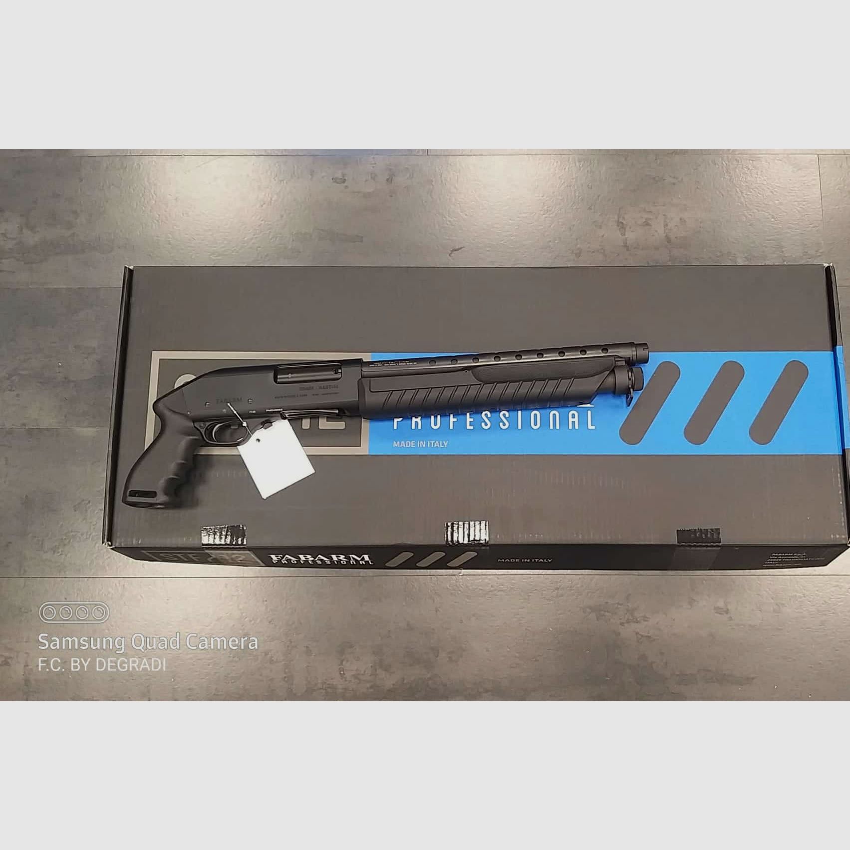 FABARM MARTIAL ULTRA SHORT 12GA, image 1 sur 4