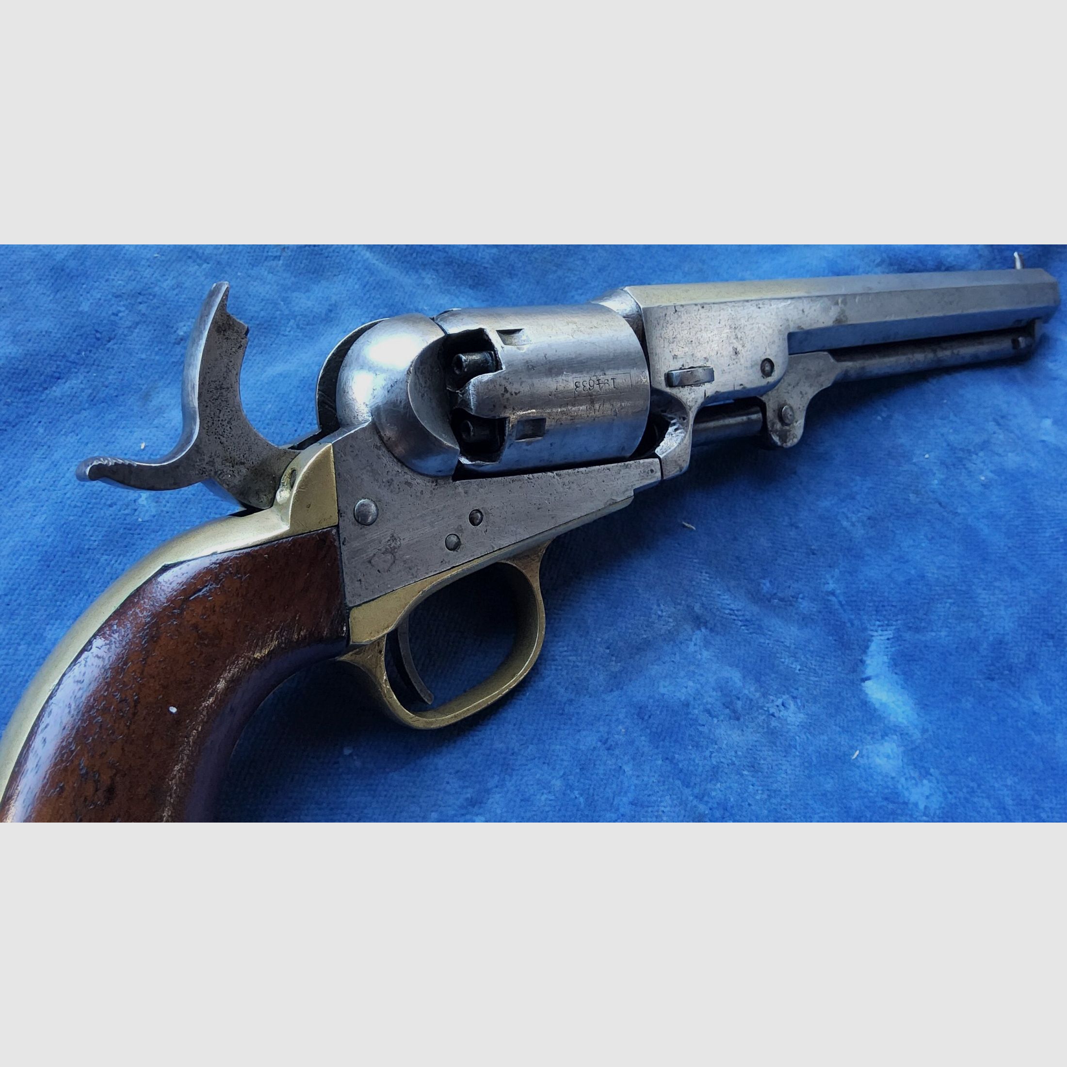 Bel Colt Pocket 1849 con canna da 6 pollici (senza licenza), immagine 9 di 11