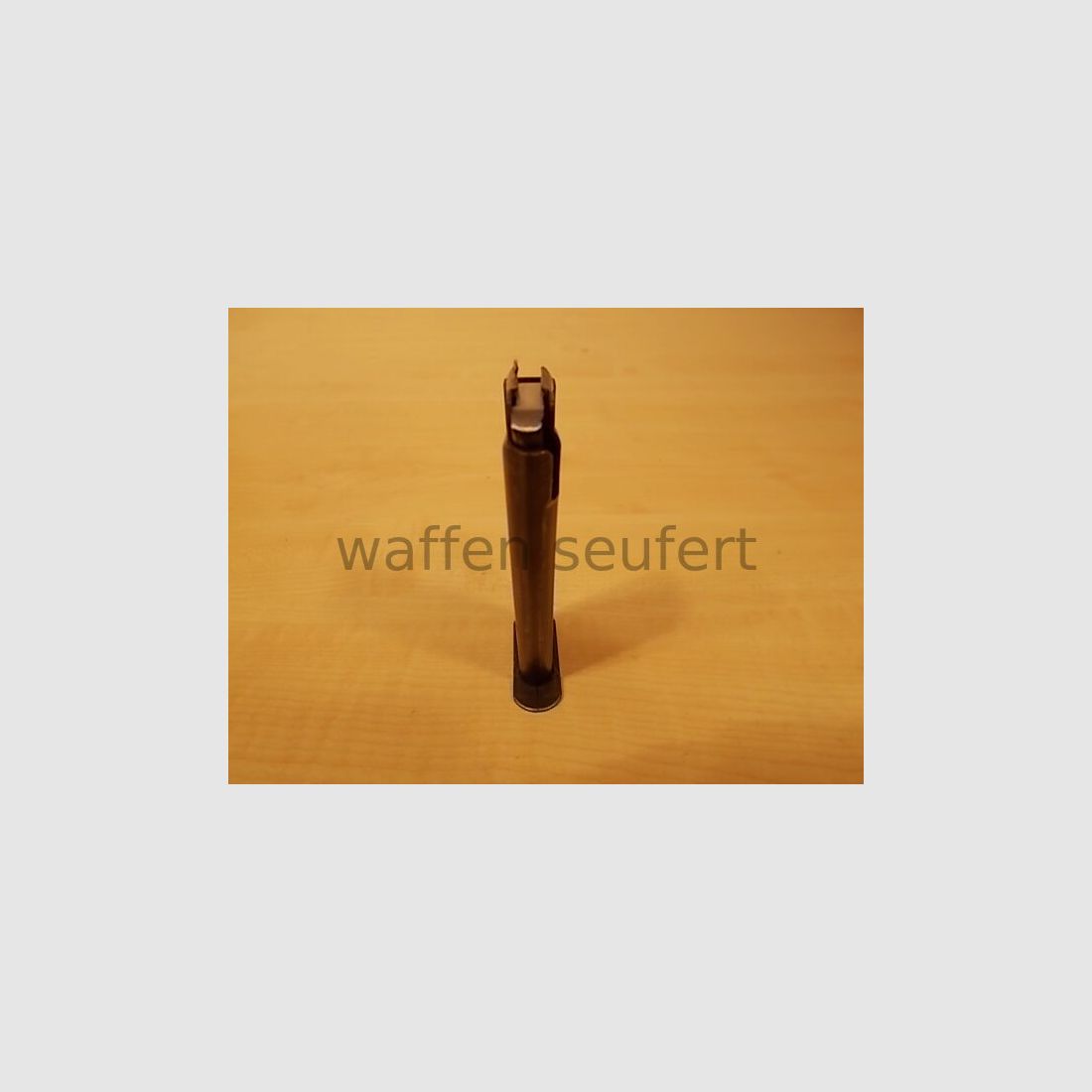 Walther P38 .22lr Magazin 10 Patr. Orig. gestempelt