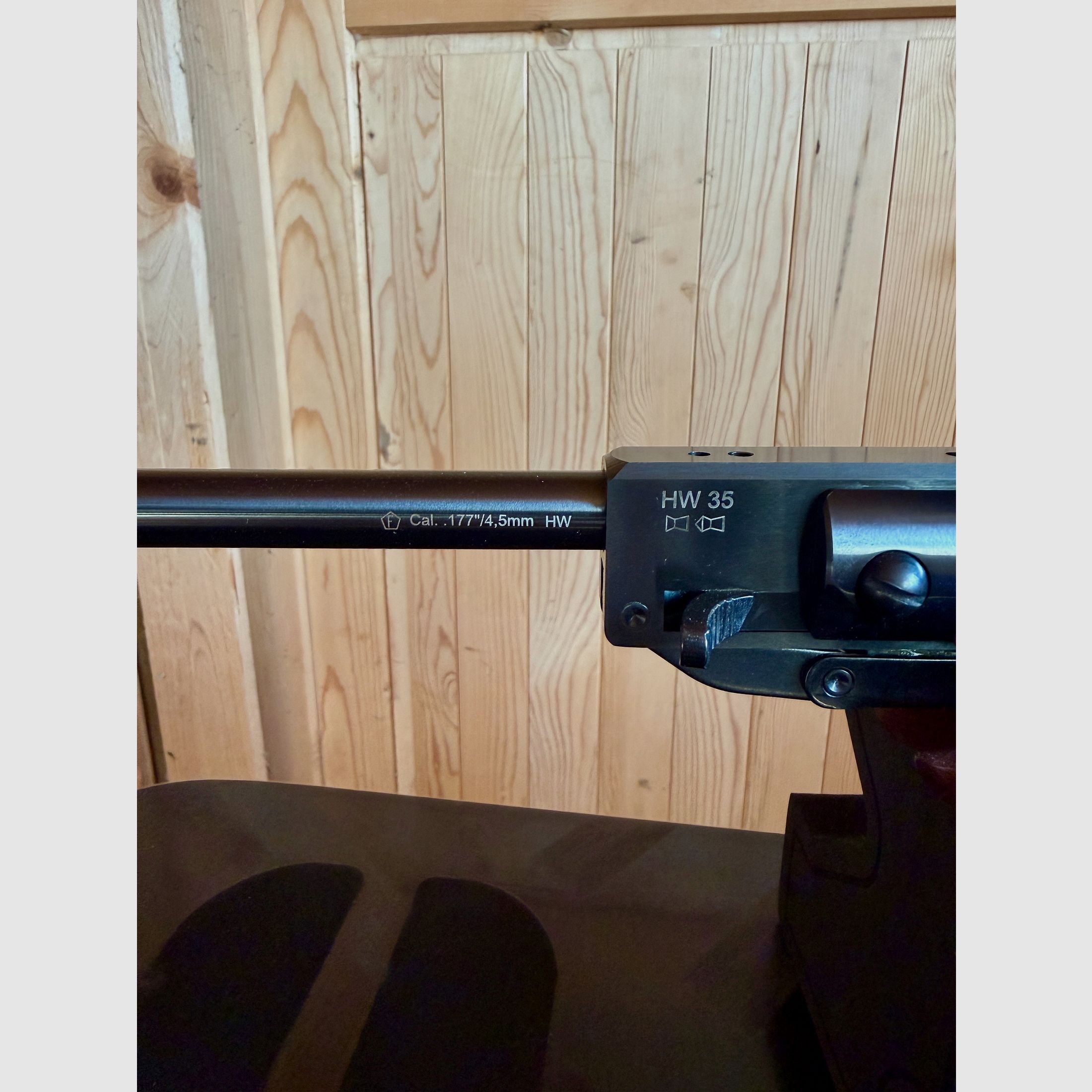 Weihrauch HW 35