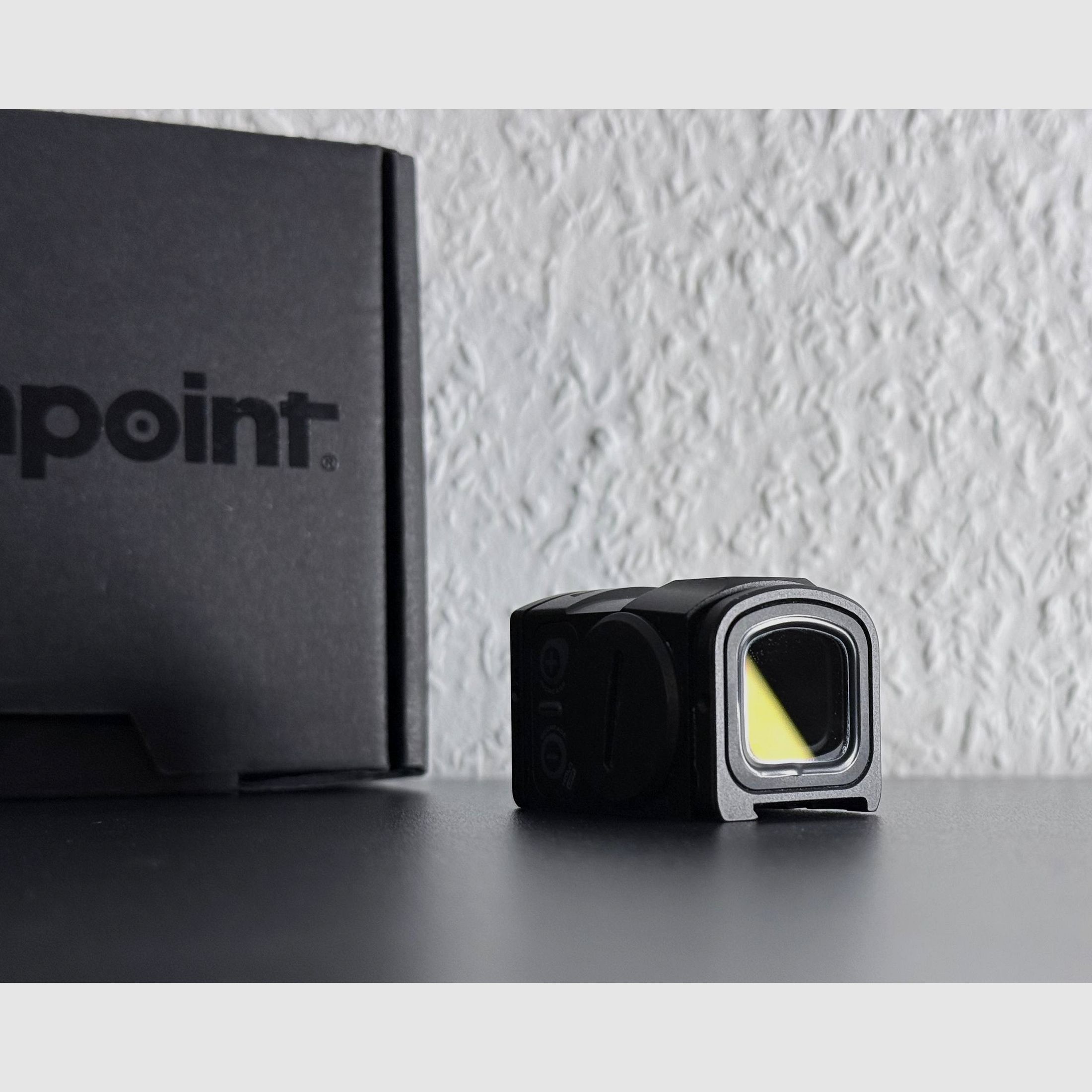 Aimpoint Acro P-2 3.5 MOA - viseur point rouge