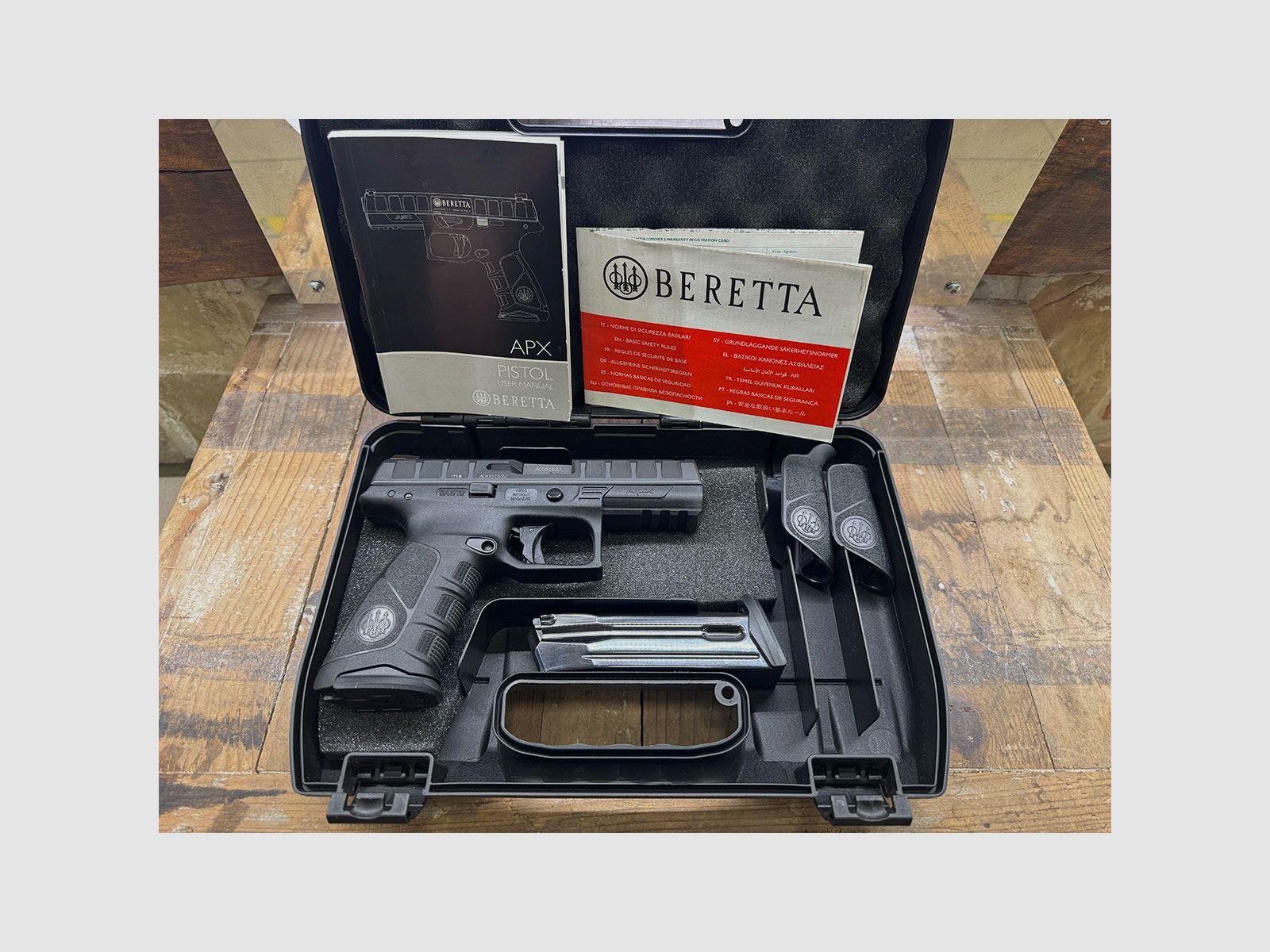 UŻYWANY – PISTOLET – BERETTA MOD. APX kal. 9×21, zdjęcie 5 z 5