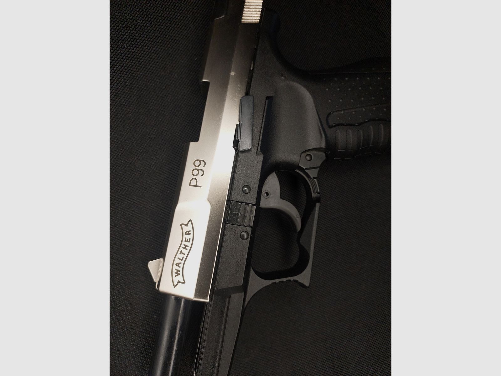 Pistolet d'alarme Walther P99 9mm P.A.K. bicolore Nickel (PTB 762) P 99