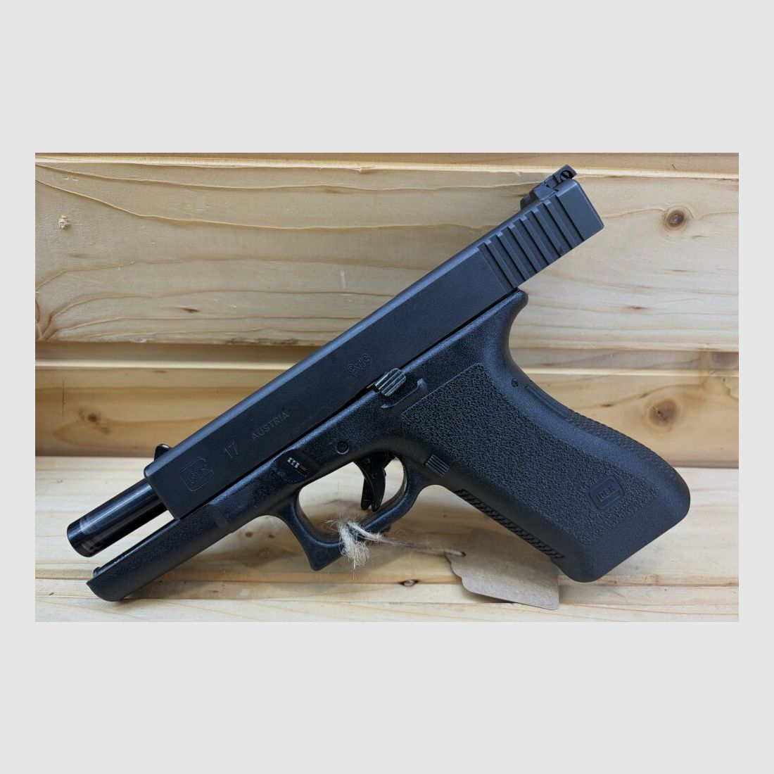 Glock 17 Gen. 2, Kal.: 9x19 mit 4x Magazinen 9mmLuger
