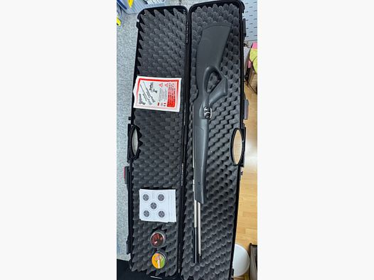 HW 97K Steel Top condition, less than 500 shots. With case and receipt.