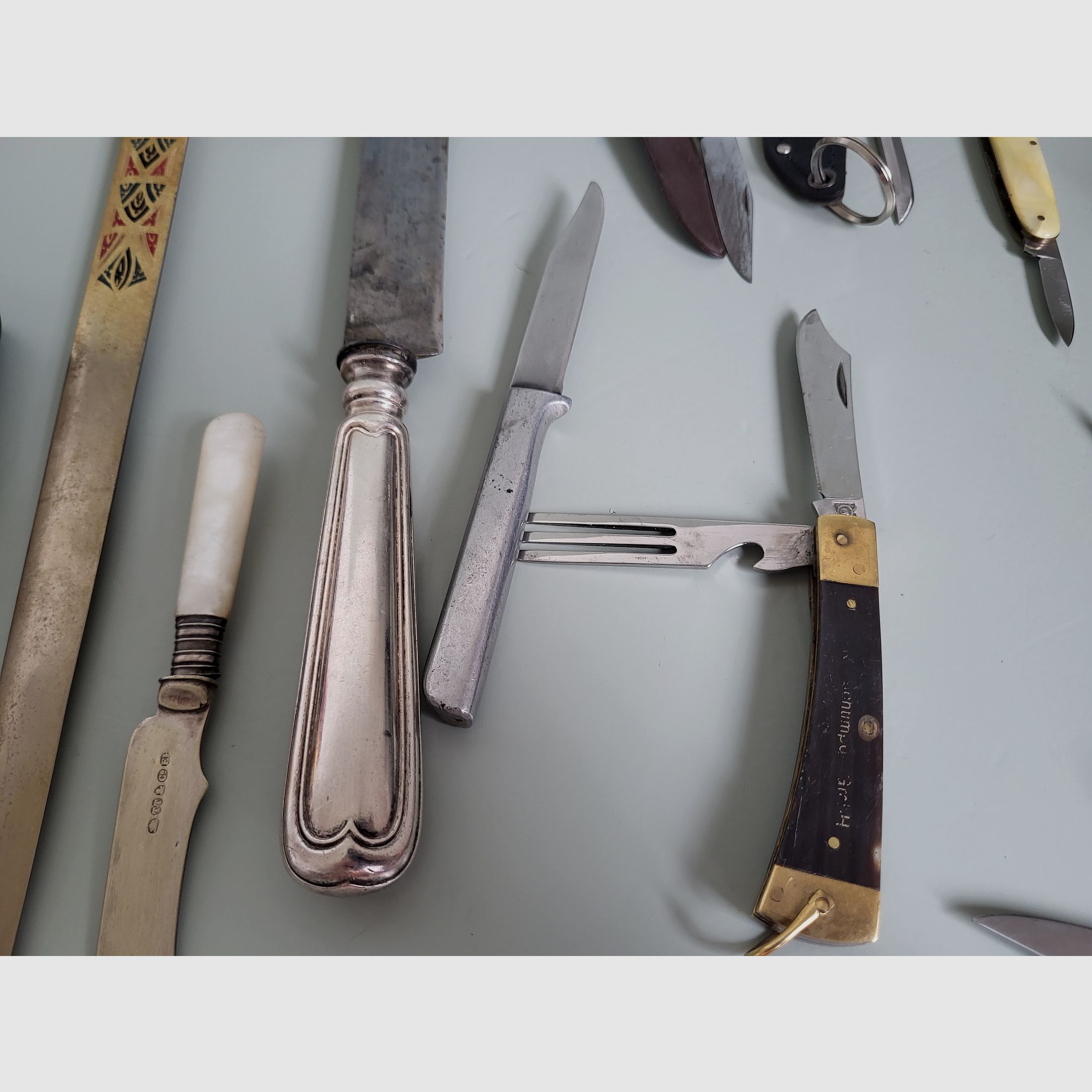 Conjunto de cuchillos - Daga - Toledo - Cuchillo plegable