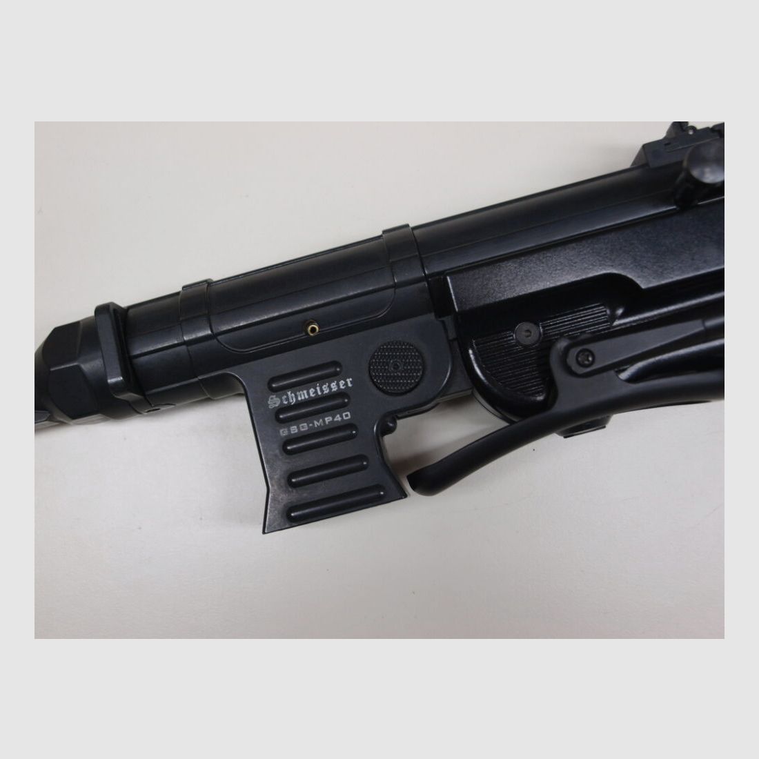 Niemieckie pistolety sportowe MP 40 Schmeisser