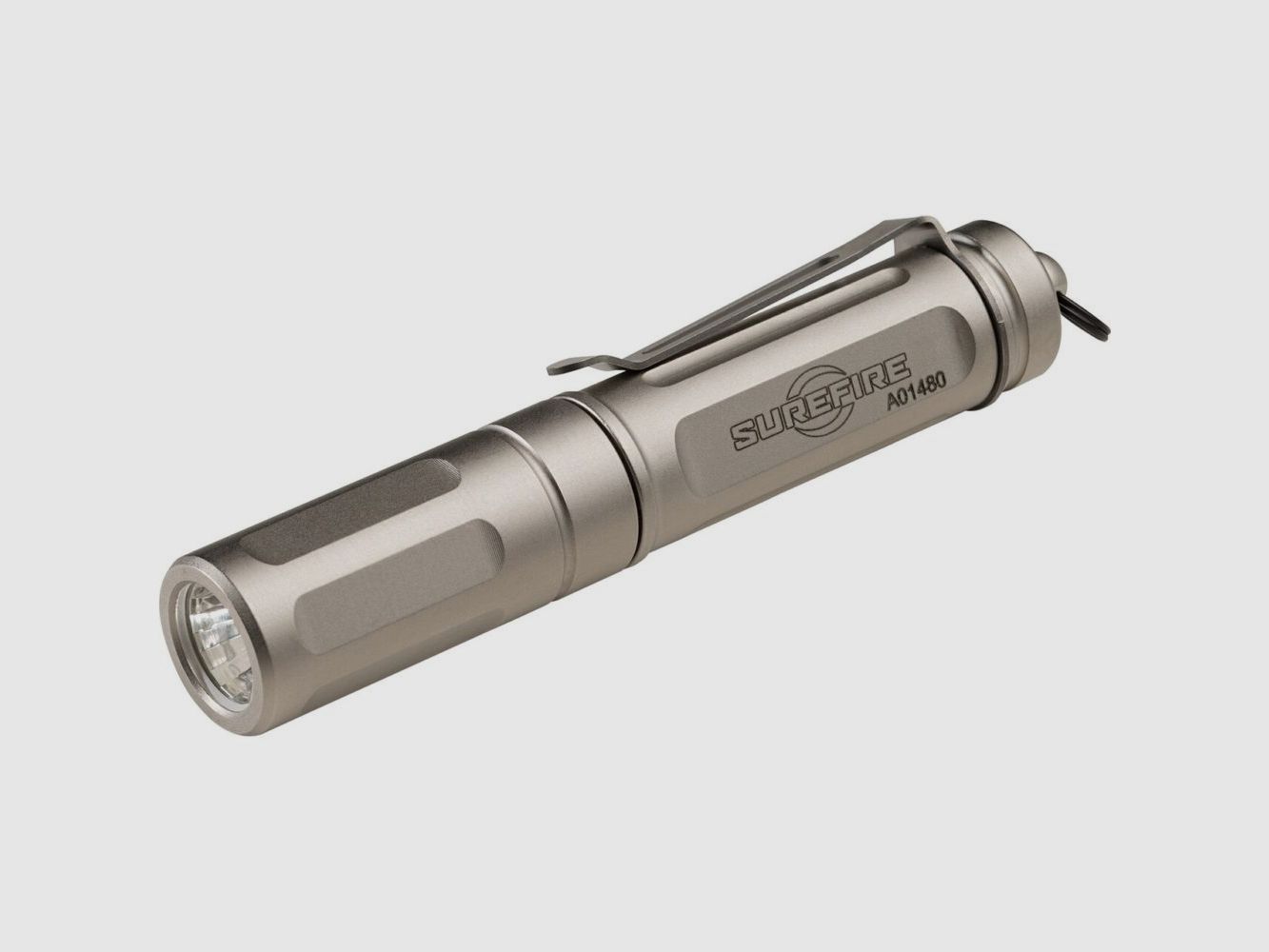 SUREFIRE TITAN-B ® PLUS Ultra-Compact Multi-Output LED Keychain Light, Bild 1 von 6