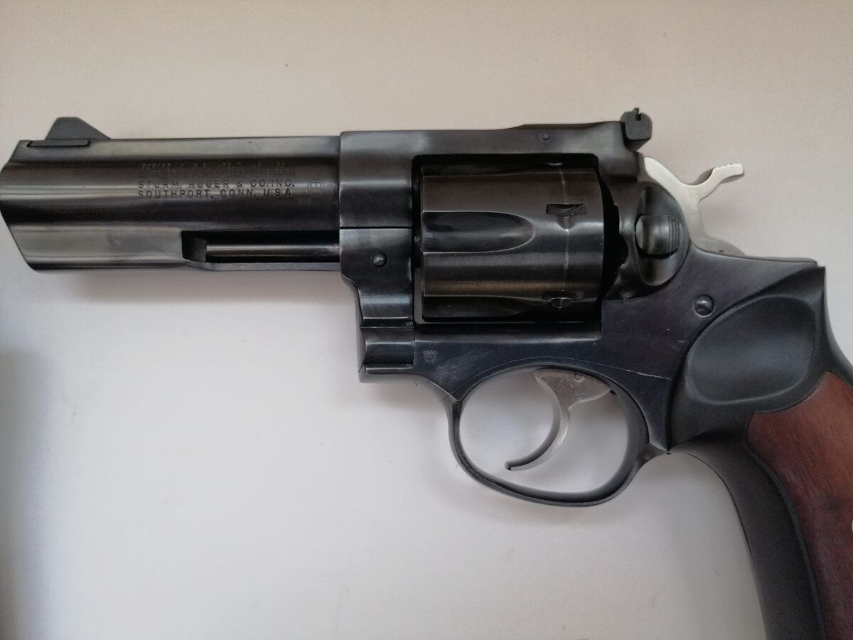 Schöner Ruger GP 100 – Lauf 4 Zoll – 357Magnum – Ruger Holster – TBE, Bild 6 von 11