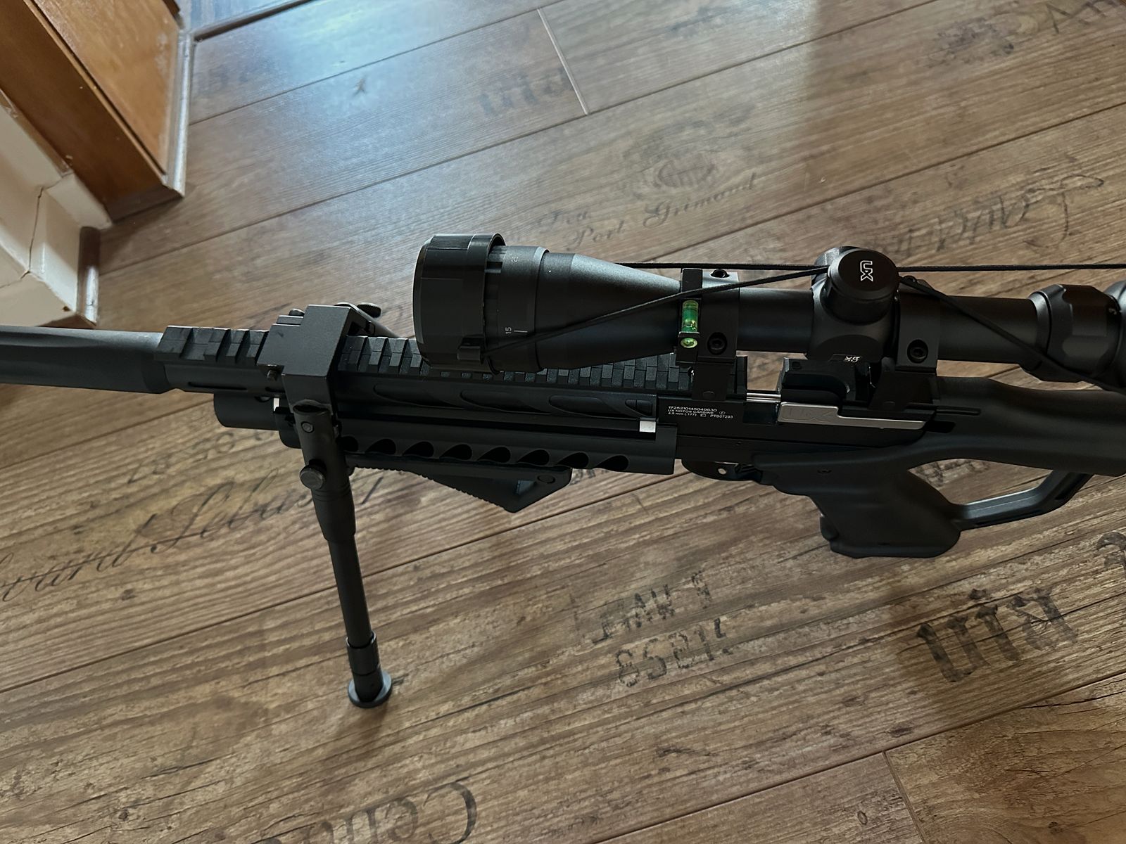 Umarex Notos caliber 4.5 .177 set, scope, bipod, magazine…