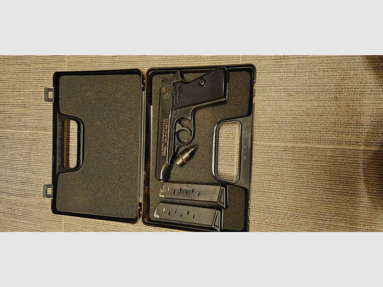 Walther PP- 9mm P.A.K. brüniert