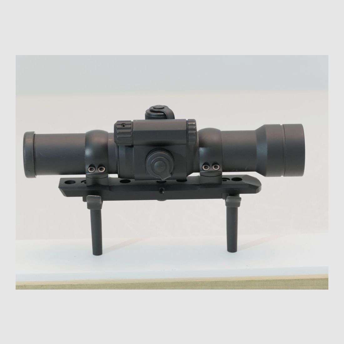 Aimpoint 9000L
