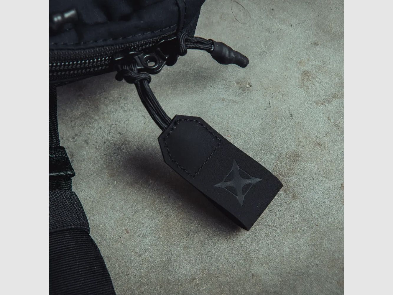 Everyday Fanny Pack 2.1 (Black) - Vertx, image 8 sur 12